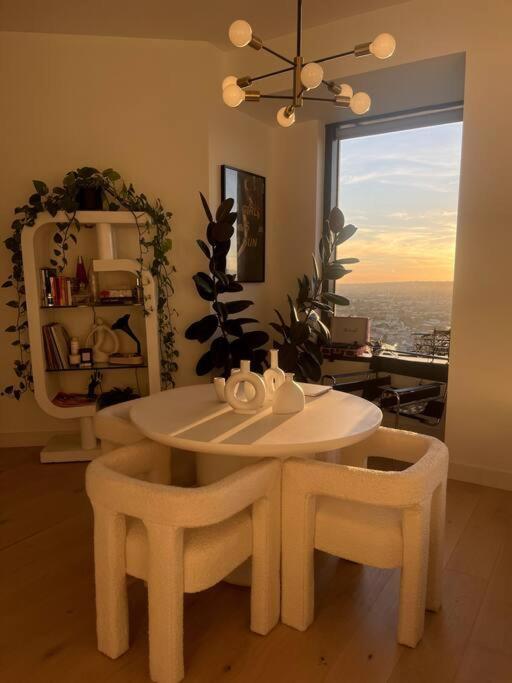Luxury Highrise Condo Downtown La Лос-Анджелес Екстер'єр фото